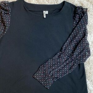 Versona Long Sleeve T with sheer polkadot sleep size XL